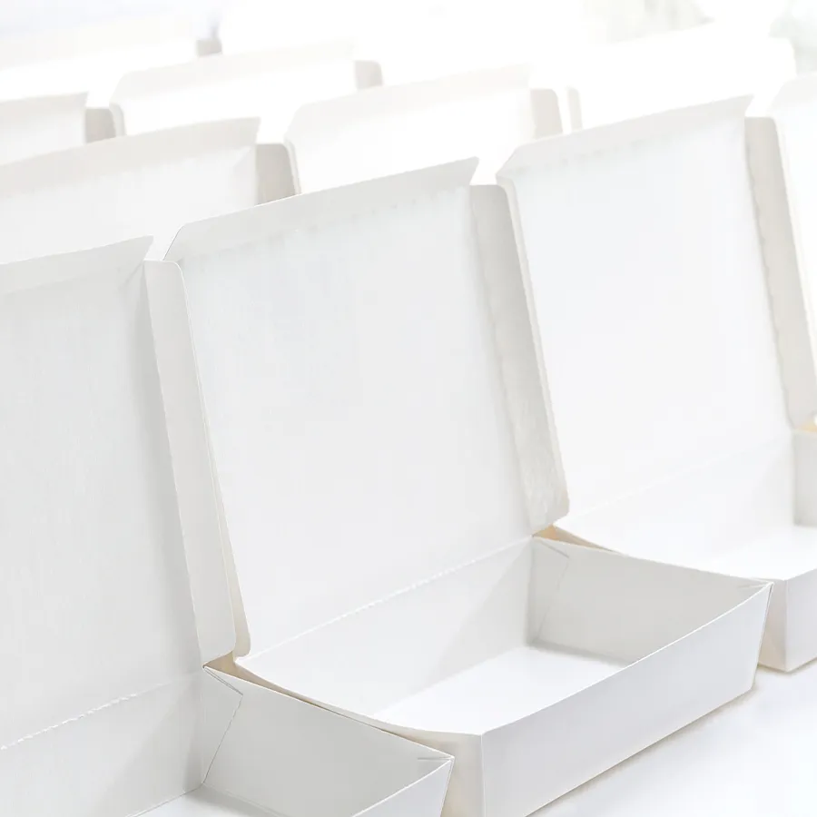 Custom Logo Print Low Price Packaging Craft Shipping Mailer Matte White Corrugated Gift Wholesale Cardboard Paper Box