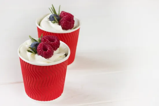 Factory Wholesale Cheap Customized Disposable Ice Cream Cold Cup with Lid Spoon