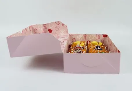 Easy to Assemble Customized Paper Boxes for Cake for Family Gathering