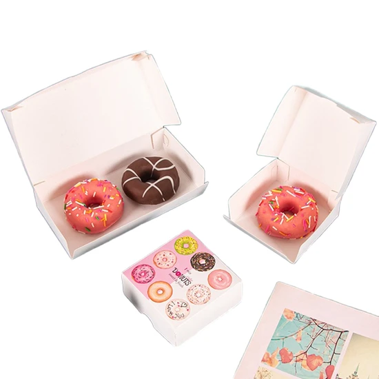 White Transparent Disposable Square Birthday Cake Packaging Box 6 Mousse Recyclable with Gold Foil Stamping for Food Use