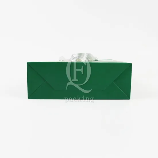 Sustainable Oil-Proof Customized Colorful Paper Shopping Bag for Shoe Packaging