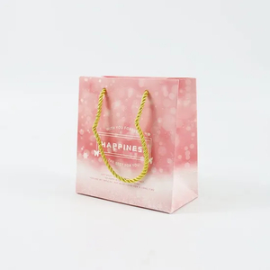 Factory Wholesale Custom Printing Logo Luxury Personalized Degradable Shopping Gift Food Cosmetic Jewelry Packaging Kraft Cardboard Paper Bag with Handle