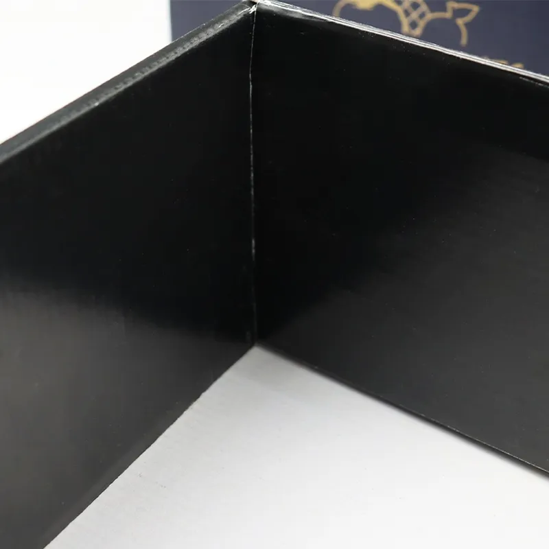 Factory Cheap Custom Print Wholesale Luxury Biodegradable Aircraft Packaging Corrugated Printed Shoe Cloth Scarf Shipping Gift Storage White Cardboard Box
