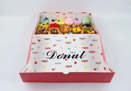 High-End Design Sturdy and Firm Wedding Cake Packaging Box for Creative Market