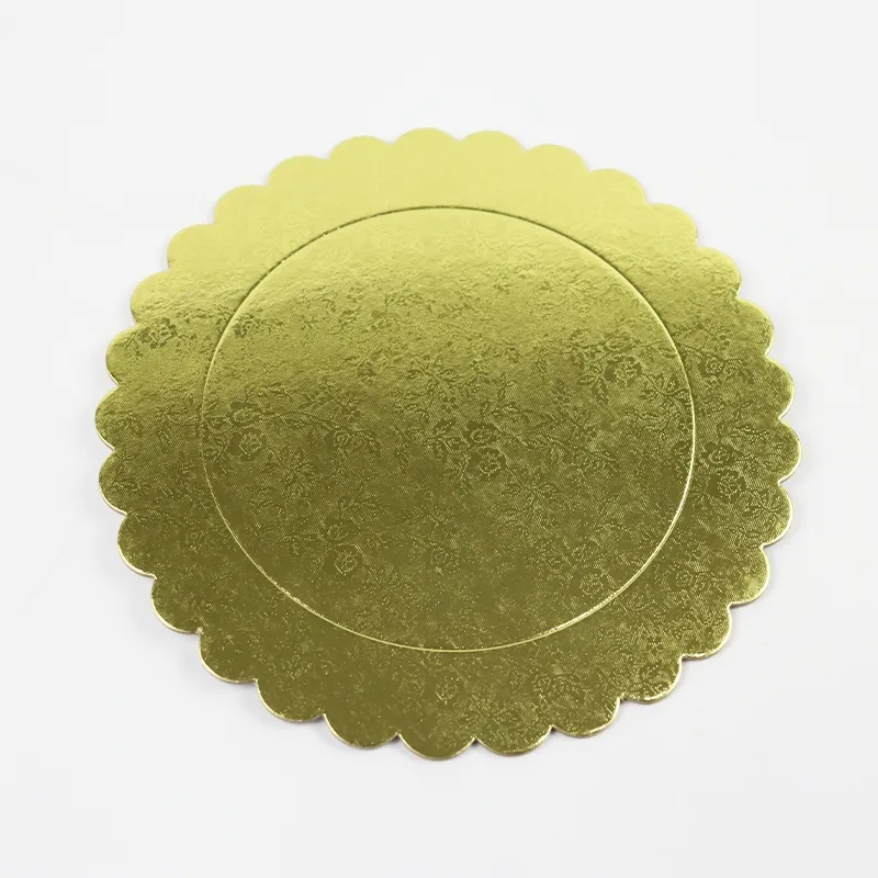 Factory Customize Wholesale Round Rectangle Oval Cake Board Plate Food Grade Eco-Friendly Affordable Gold Silver White Corrugated Cake Paper Board Plate