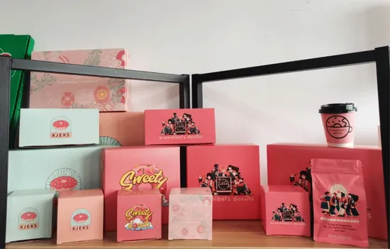 Chocolate Box Cake Box Christmas Advent Gift Box Paper Box Food Packing Box Custom Packaging Box