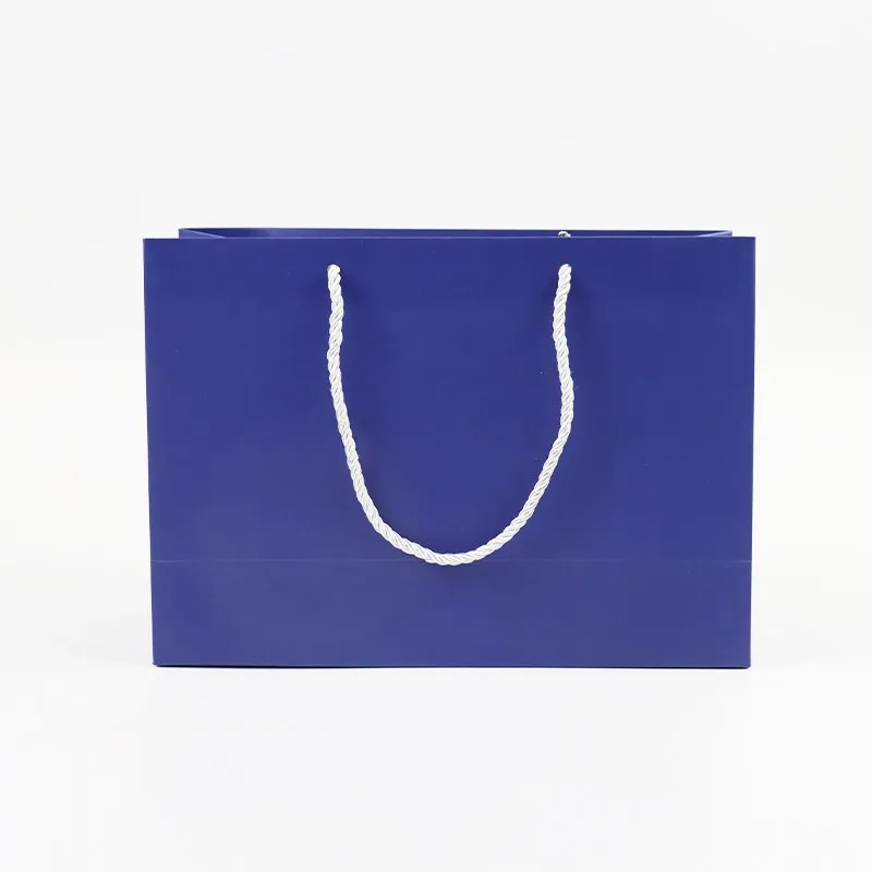 Wholesale Custom Printing Luxury Personalized Degradable Recyclable Shopping Gift Food Greeting Card Letter Packaging Kraft Cardboard Paper Bag with Handle
