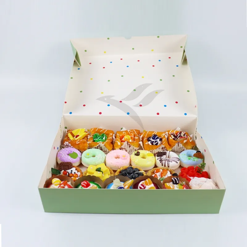 Factory Wholesale Recycled Personalized Luxury Customized Printed Logo Size Food Grade Disposable Packing Macaron Birthday Cupcake Doughnut Sweet Cardboard Box