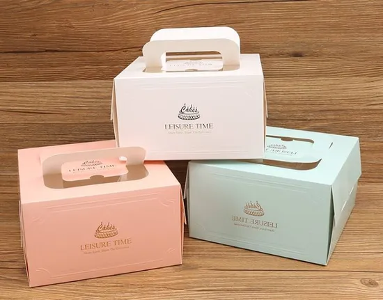 Wholesale Recyclable Paperboard Cake Box Portable with Gold Foil Printing and Stamp