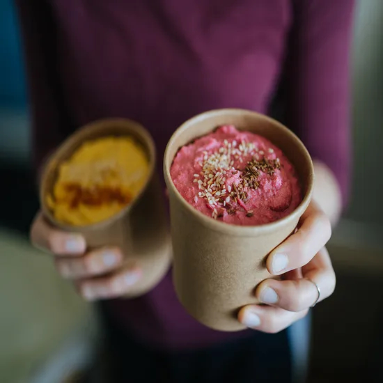 Wholesale Food Grade Disposable Eco-Friendly Customized Printing PE Coating Soup Cup Kraft Cardboard Paper Salad Food Packaging Bowl with Pet Lid