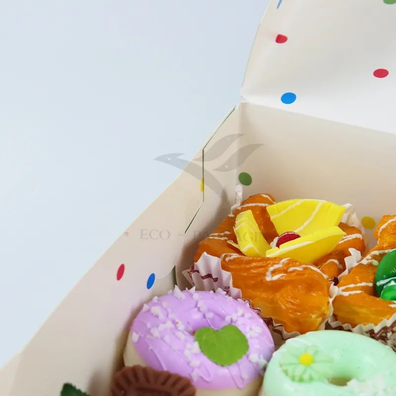 Factory Wholesale Recycled Personalized Luxury Customized Printed Logo Size Food Grade Disposable Packing Macaron Birthday Cupcake Doughnut Sweet Cardboard Box