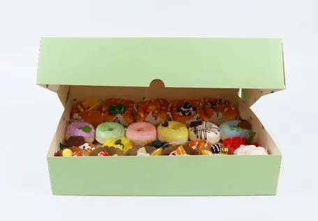 Multi-Layer Structure Thickened Customized Cake Gift Box for Company Annual Meeting