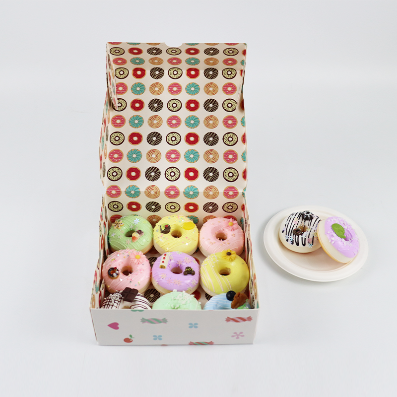 Disposable Hard Food Grade Donut Cupcake Cake Container Baking Paper Packaging Box for Food Kraft Paper Customized Design Accept