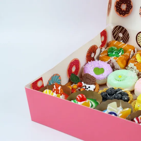 Wholesale Custom Luxury Takeaway Food Grade Degradable Disposable Sweet Pastry Dessert Cookies Donut Packaging Box