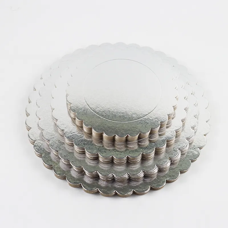 Factory Wholesale Cheap Customize Size Shape Cake Board Gold Silver White Corrugated Cake Board Cake Paper Board Plate