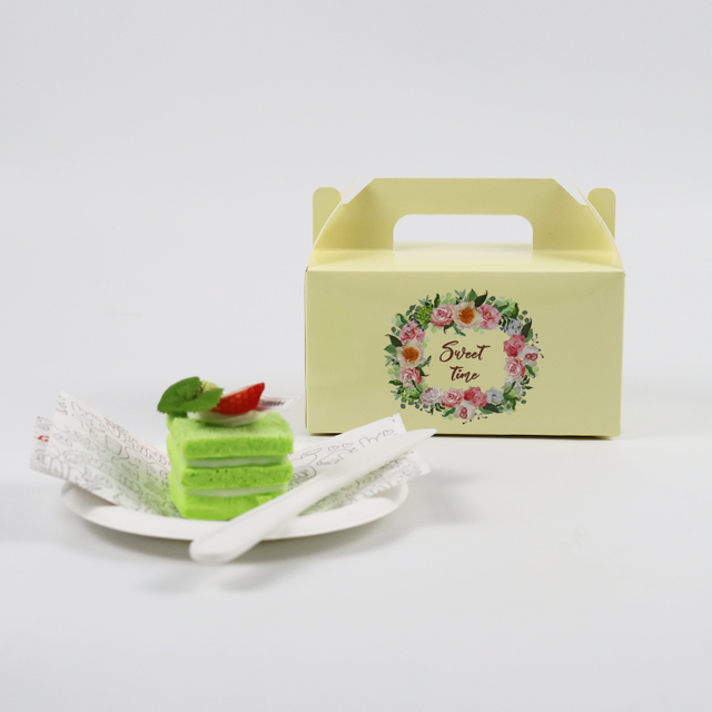 Factory Cheap Customized Printed Logo Food Grade Doughnut Wholesale Custom Size Disposable Bakery Packaging Donuts Macaron Cake Packing Paper Box with Handle