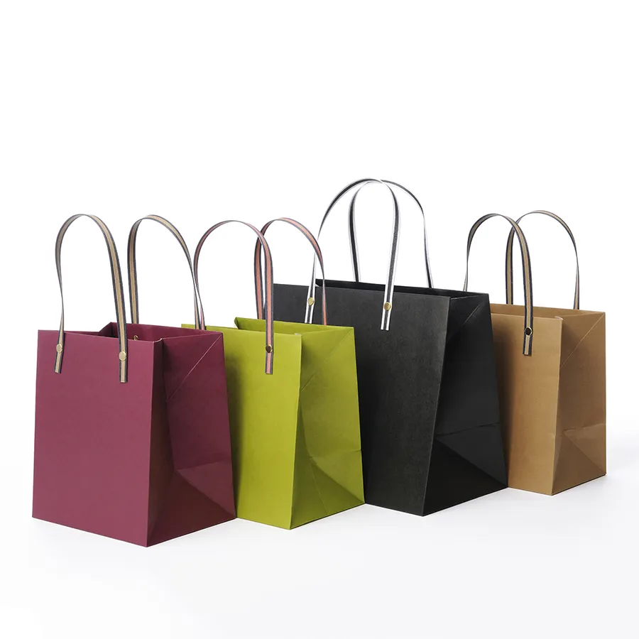 Custom Printed Laminated Shopping Gift Packaging Paper Bag with Logo