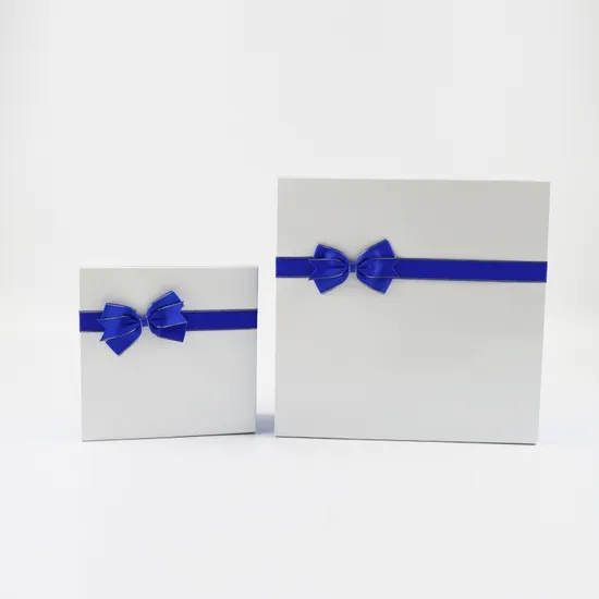 Custom Logo Collapsible Flat Corrugated Cardboard Kraft Paper Clothes Jewelryperfume Food Packaging Shipping Packing Mailer Package Christmas Gift Carton Box